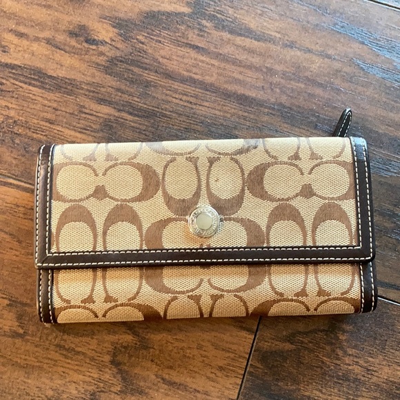 Coach Handbags - Coach Tan Logo Wallet